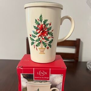 NIB Lenox Holiday  Warmest Wishes Tall Christmas Tree Mug with Lid 5 1/2"